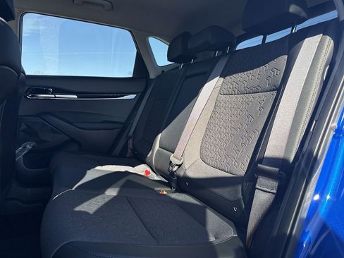 New 2026 Kia Seltos S AWD/4WD image 24