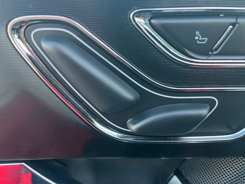 Used 2025 Lincoln Corsair Reserve w/ Equipment Group 202A image 10