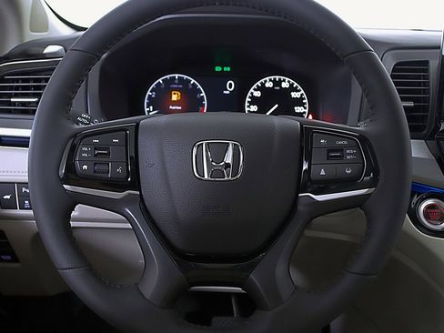 New 2026 Honda Odyssey Touring image 24