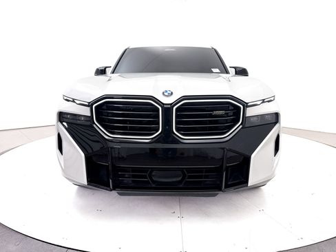 Used 2024 BMW XM AWD/4WD image 31