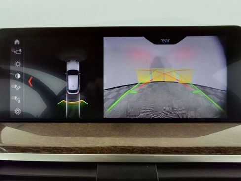 Used 2019 BMW X4 xDrive30i w/ Convenience Package image 15