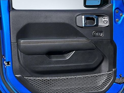 New 2026 Jeep Gladiator Sport image 13