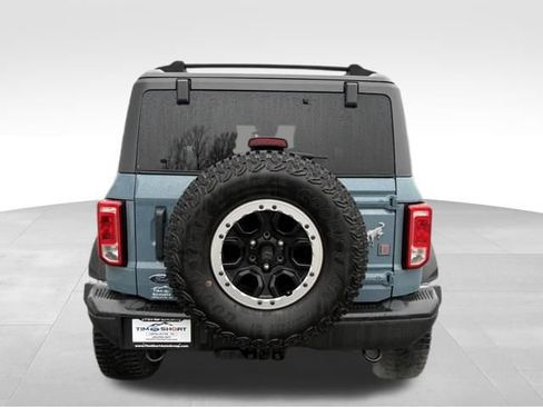 Used 2021 Ford Bronco Black Diamond w/ Sasquatch Package image 6