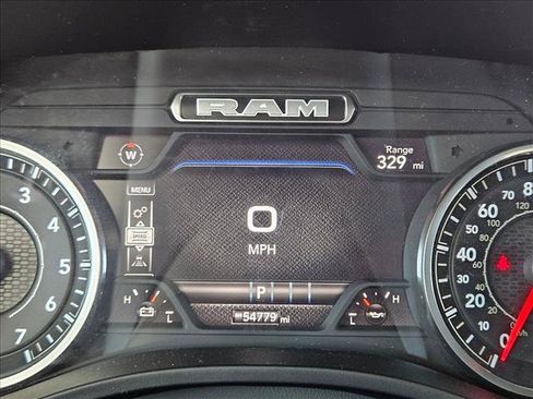 Used 2025 RAM 1500 Big Horn AWD/4WD image 10