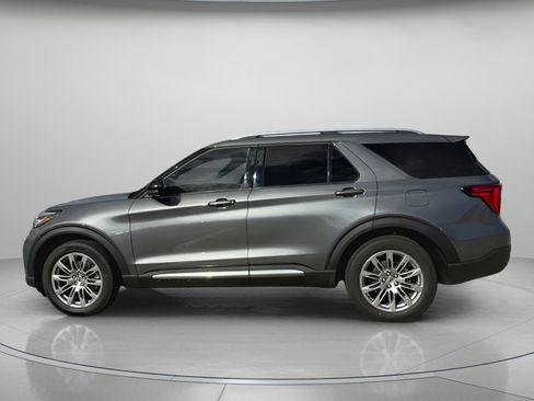 New 2026 Ford Explorer Platinum image 17