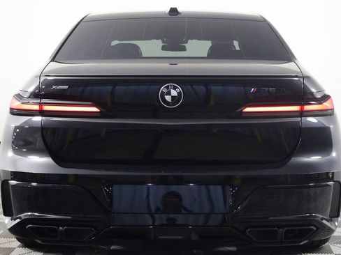 Used 2023 BMW 760i xDrive w/ Executive Package AWD/4WD image 5