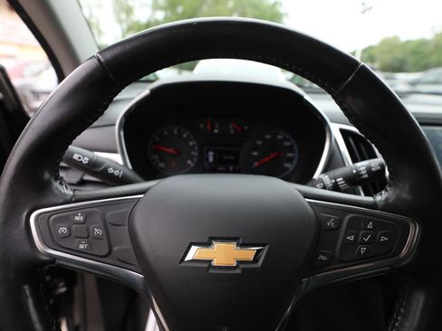 Used 2018 Chevrolet Equinox LT AWD/4WD image 25