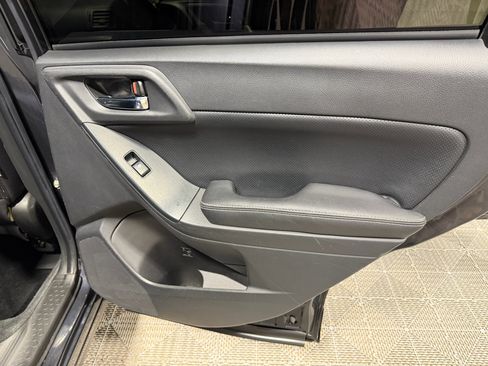 Used 2014 Subaru Forester 2.0XT Premium w/ Popular Package #2 image 15