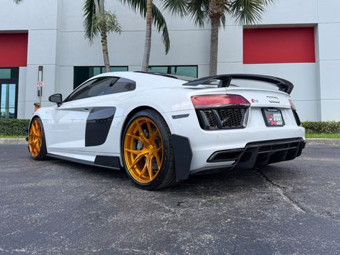 Used 2017 Audi R8 V10 plus AWD/4WD image 18