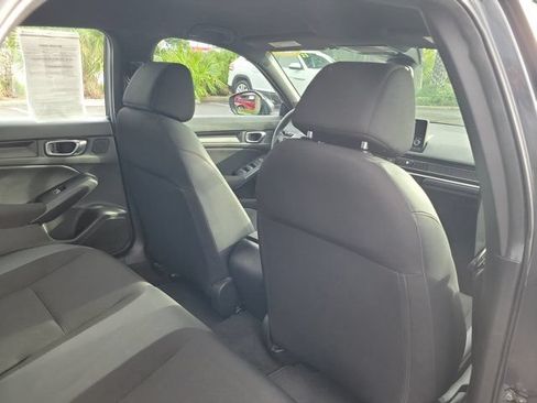 Used 2025 Honda Civic Sport image 8