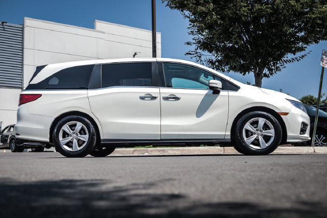 Used 2019 Honda Odyssey EX-L image 11