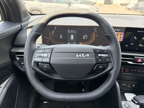 New 2026 Kia Sportage X-Line AWD/4WD image 10