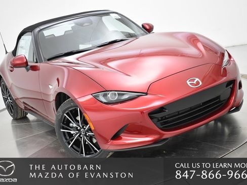 Used 2024 MAZDA MX-5 Miata Grand Touring image 2