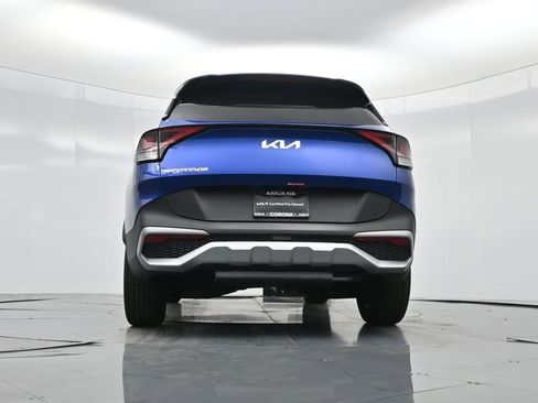 Used 2024 Kia Sportage EX image 41