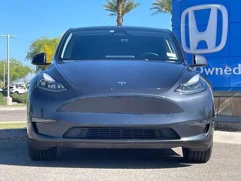 Used 2024 Tesla Model Y Long Range image 4