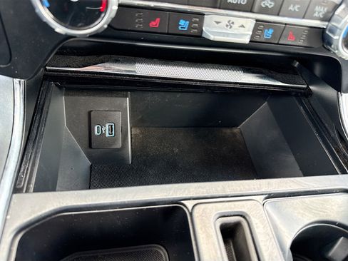 Used 2023 Ford F150 Lariat AWD/4WD image 28