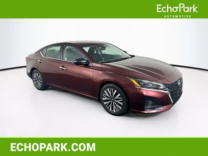 Used 2025 Nissan Altima 2.5 SV