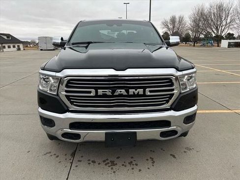 Used 2024 RAM 1500 Laramie AWD/4WD image 9