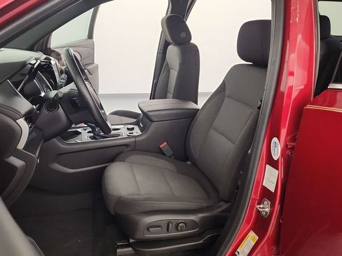 Used 2023 Chevrolet Traverse LT AWD/4WD image 14