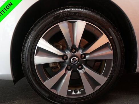 Certified 2019 Nissan Sentra SV w/ Special Edition Package image 70