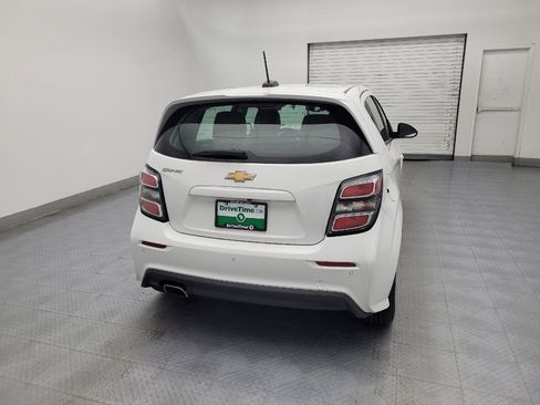 Used 2020 Chevrolet Sonic LT image 7
