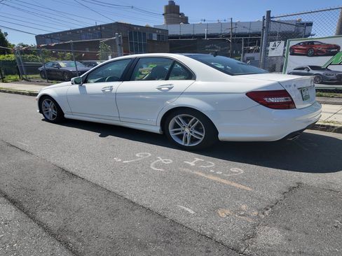 Used 2014 Mercedes-Benz C 300 4MATIC Sedan w/ Multimedia Package image 6