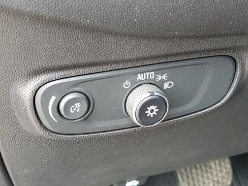 Certified 2024 Chevrolet Equinox RS AWD/4WD image 9