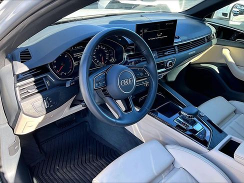 Used 2020 Audi A4 2.0T Premium w/ Convenience Package image 18
