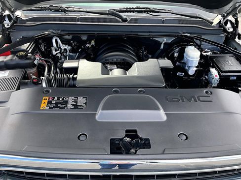 Used 2019 GMC Yukon SLT image 9