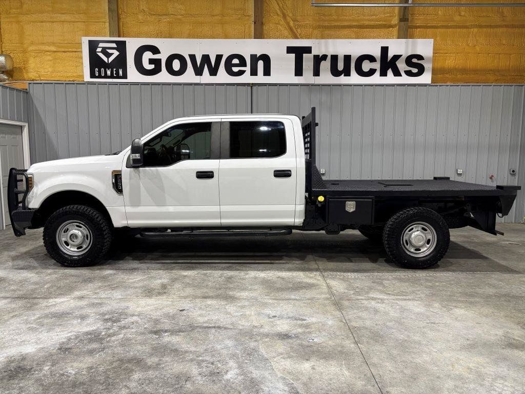 Used 2019 Ford F250 XL w/ Power Equipment Group AWD/4WD image 2