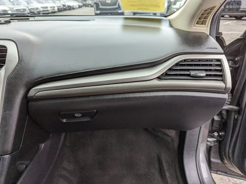 Used 2017 Ford Fusion S FWD image 34