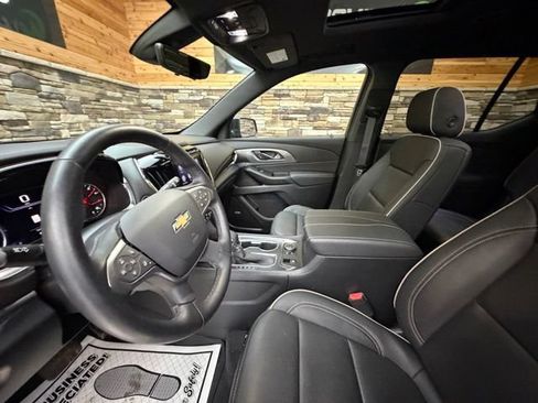 Used 2023 Chevrolet Traverse Premier w/ LPO, Floor Liner Package AWD/4WD image 13