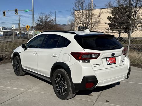 Used 2020 Subaru Crosstrek Hybrid w/ Moonroof Package w/Navigation image 5