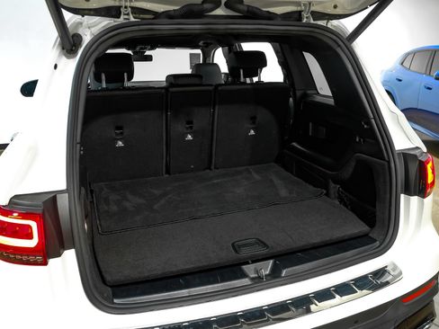 Used 2023 Mercedes-Benz GLB 250 image 60