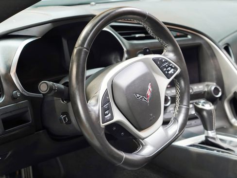 Used 2019 Chevrolet Corvette Stingray Coupe w/ 1LT RWD image 48