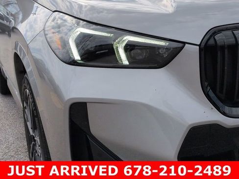 Used 2024 BMW X1 M35i w/ Shadowloine Package image 9