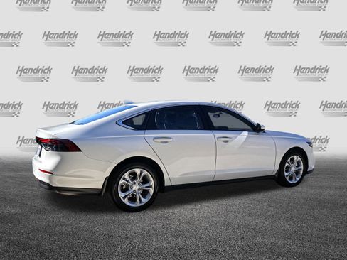 Used 2024 Honda Accord LX image 11