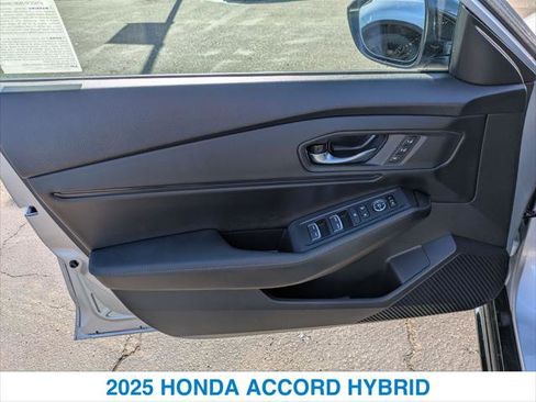 Used 2025 Honda Accord Sport image 12