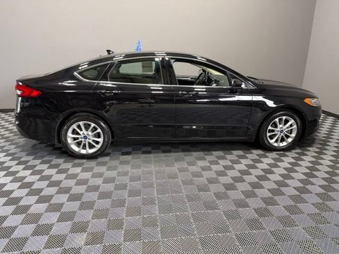 Used 2020 Ford Fusion SE FWD image 7