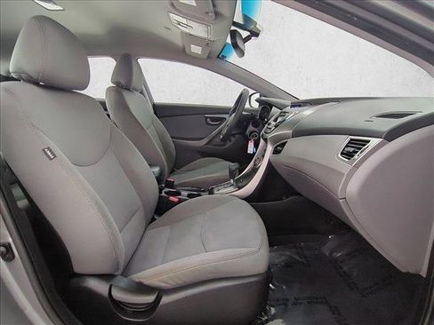 Used 2013 Hyundai Elantra GLS w/ Preferred Pkg FWD image 20