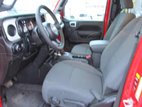 Certified 2024 Jeep Wrangler Sport S image 11