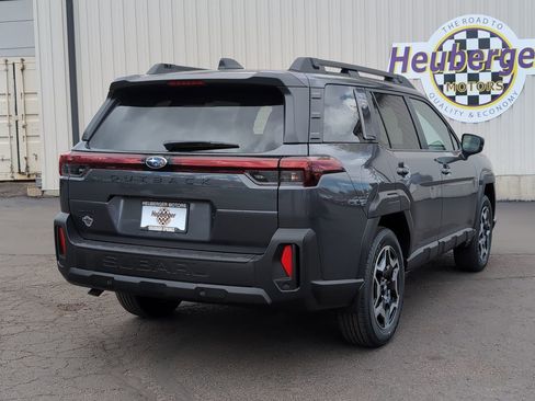 New 2026 Subaru Outback Touring image 7