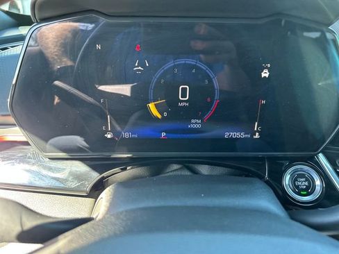 Used 2024 Chevrolet Trax RS w/ Sunroof Package image 16