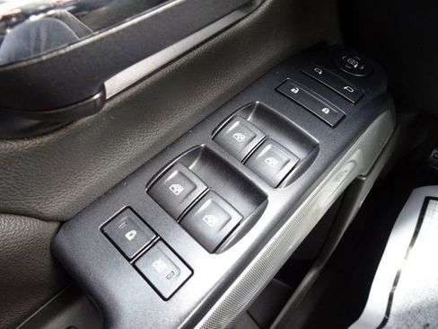 Used 2017 Chevrolet Silverado 1500 LT w/ All Star Edition image 23