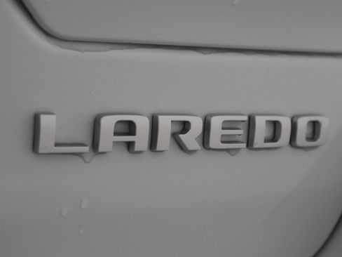 New 2026 Jeep Grand Cherokee Laredo X AWD/4WD image 37