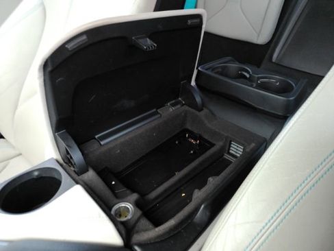 Used 2015 BMW i8 Base image 48