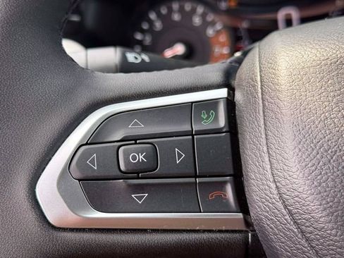Certified 2025 Jeep Compass Limited AWD/4WD image 23
