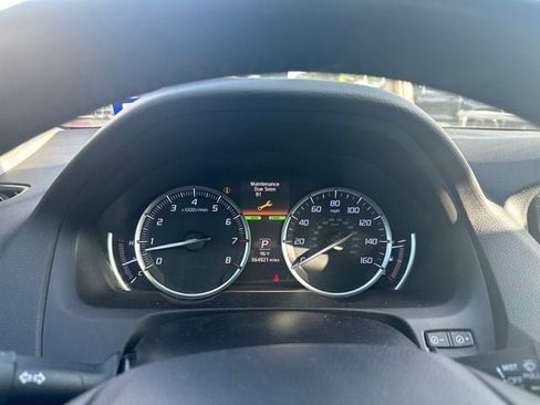 Used 2019 Acura TLX V6 FWD image 2