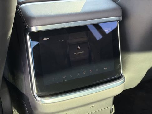 Used 2022 Tesla Model X Plaid image 30