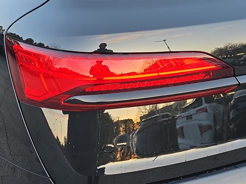 New 2026 Audi Q7 Premium Plus image 38